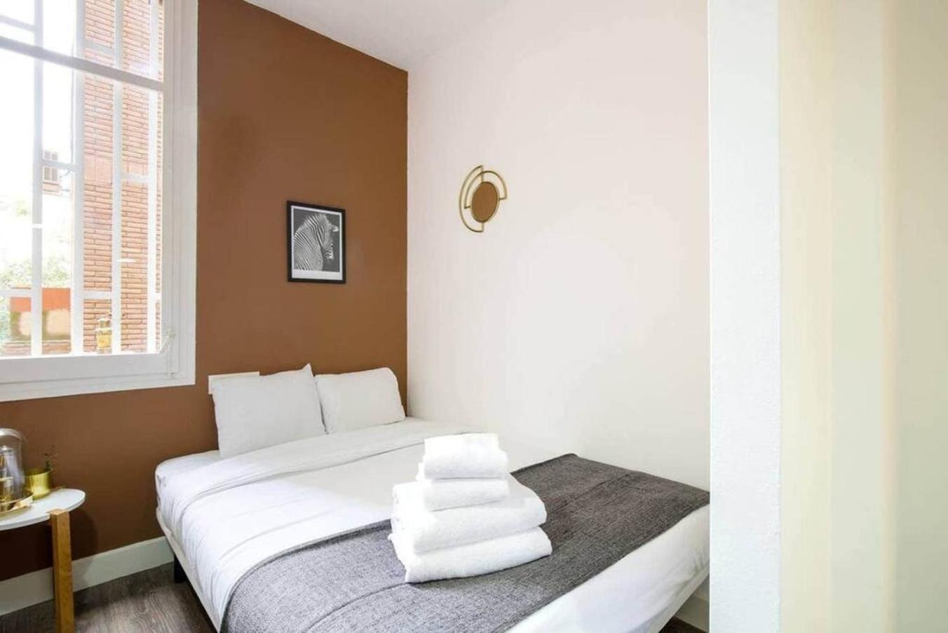 Colorful With Cozy Terrace In Gracia Διαμέρισμα Βαρκελώνη Εξωτερικό φωτογραφία